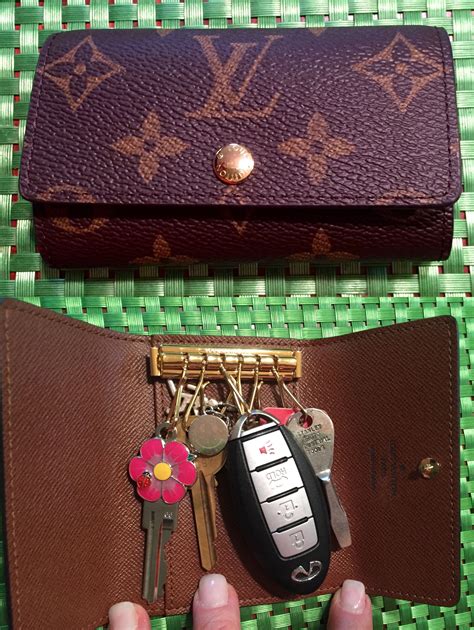 6 key ring holder louis vuitton|Louis Vuitton key holder pouch.